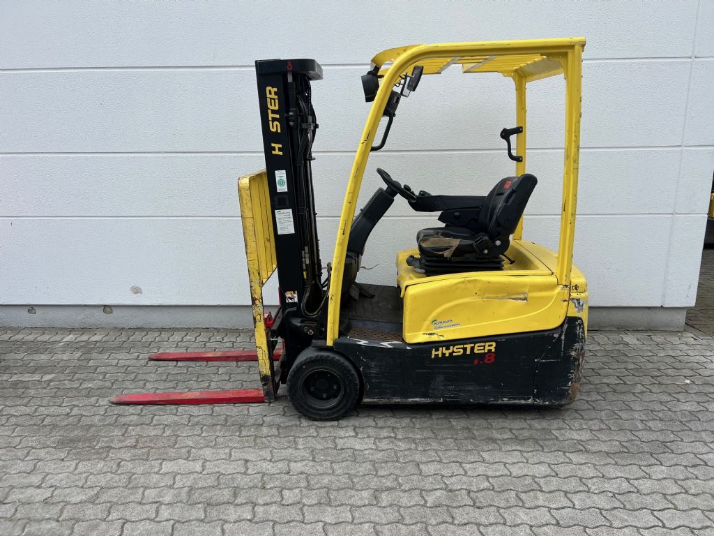 Hyster J 1.8 XNT MWB Elektro 3 Rad-Stapler agravis-stapler.de