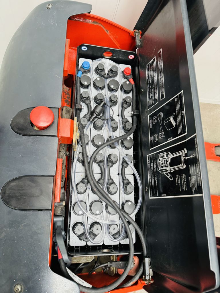 Linde-L 16 Batterie NEU-Hochhubwagen-www.fleischmann-foerdertechnik.de