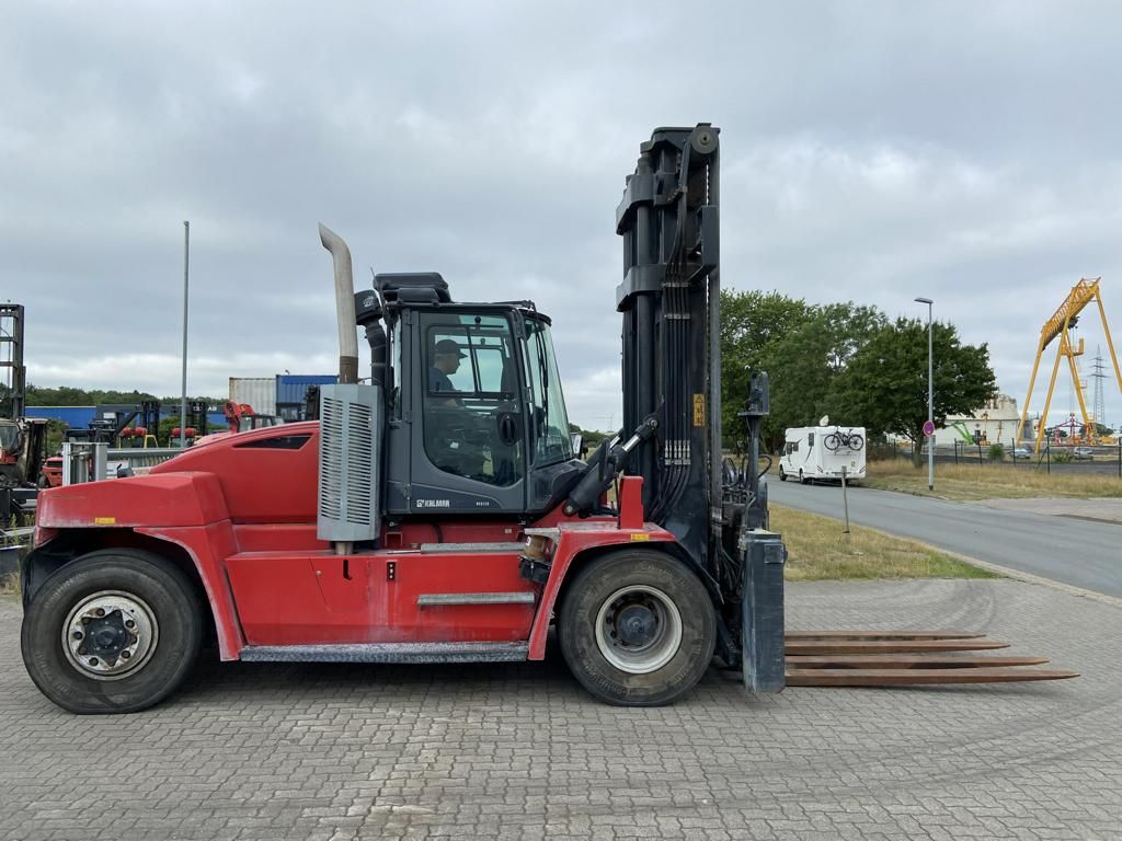 Kalmar-DCG120-12-Heavy Forklift - Diesel
