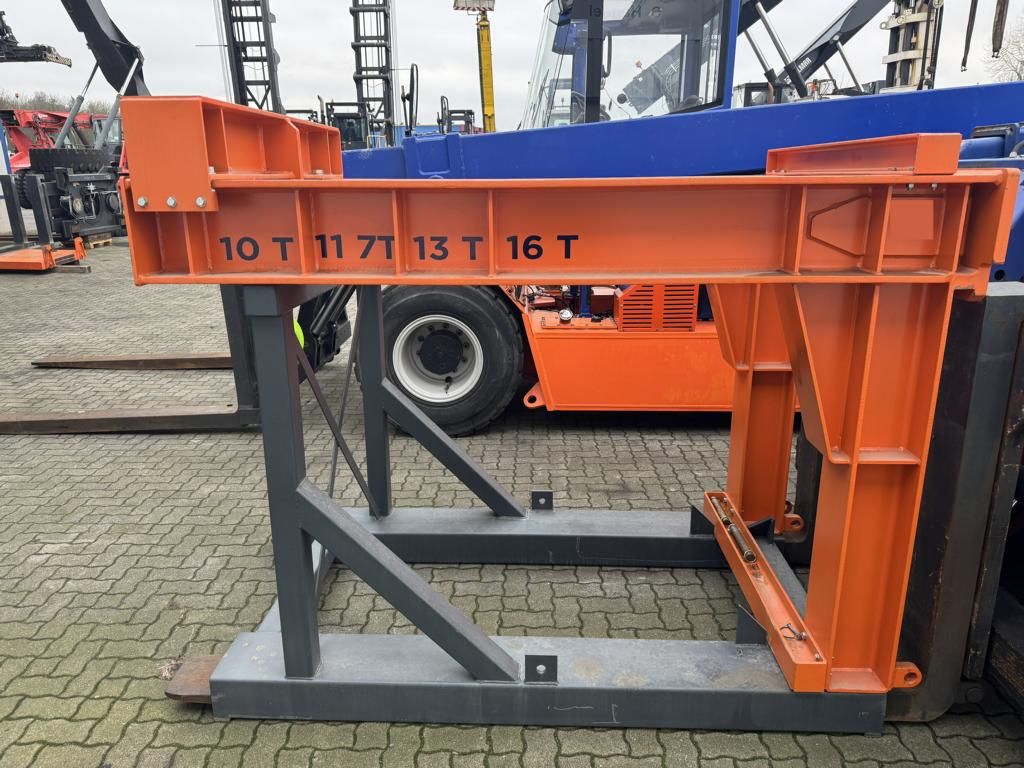 *Sonstige-Upcon H11-16-Kranarm