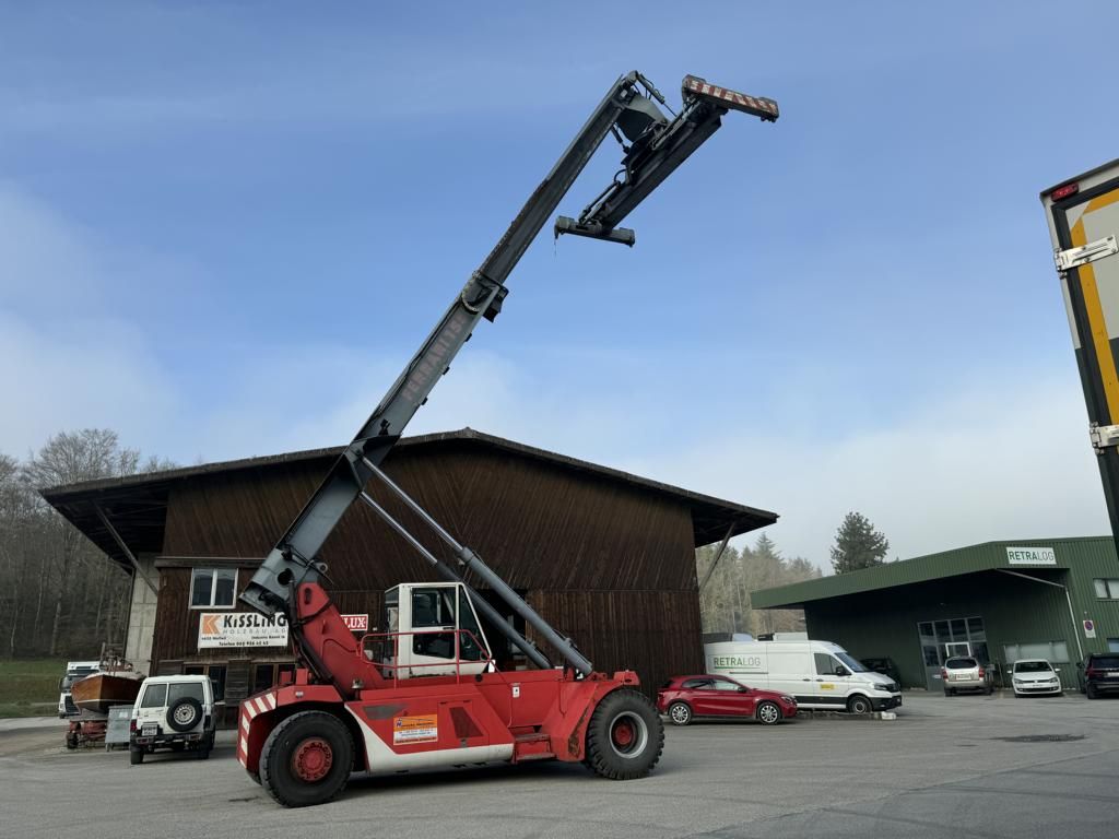 CVS Ferrari-F158-Vuoto contenitore Reachstacker