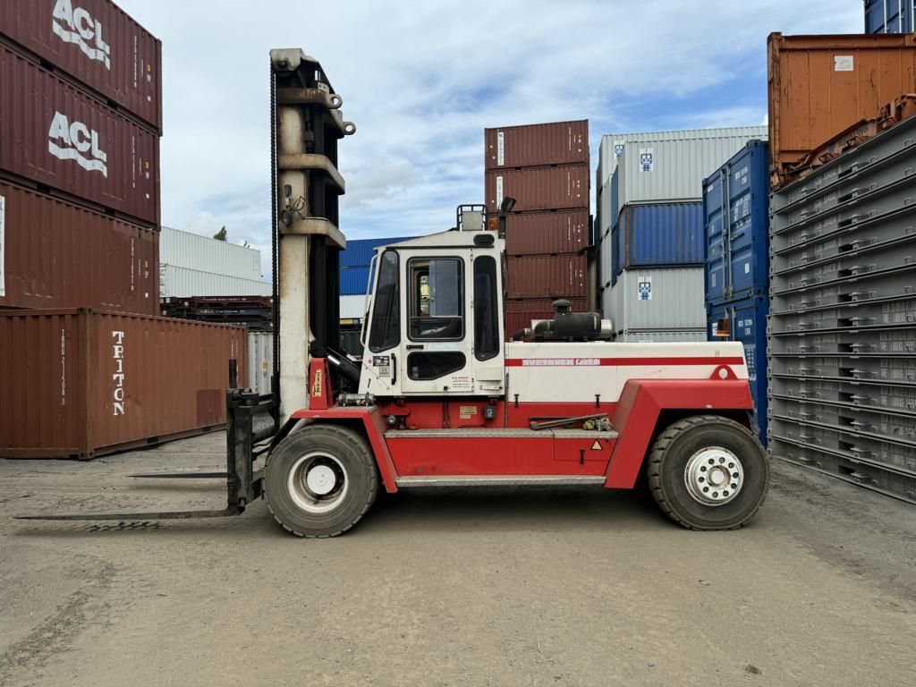 Svetruck-1612038-Heavy Forklift - Diesel