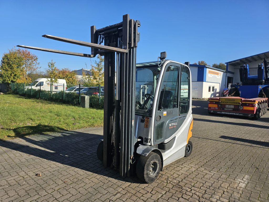 Still-RX60-25-Electric 4-wheel forklift