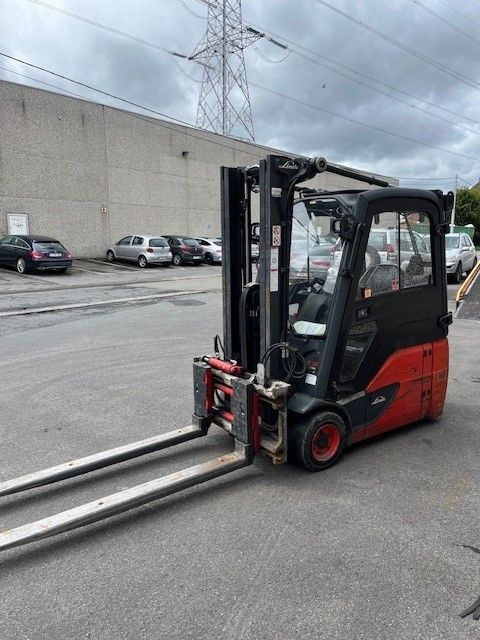 Linde E16-02 Chariot lectrique  3 roues www.ihgroup.be