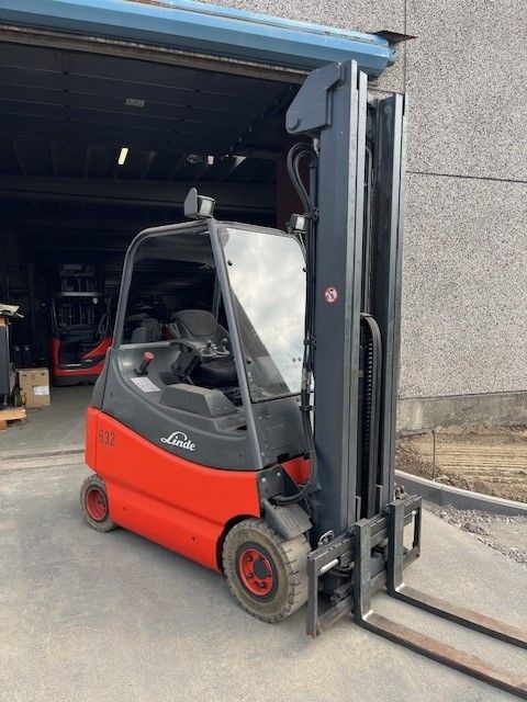 Linde E25-03/600S Electric 4-wheel forklift www.ihgroup.be