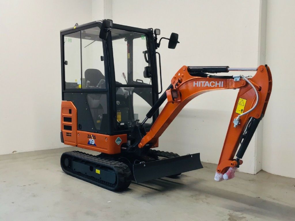 Used Minibagger | Isfort Forklift >> Used Forklift Hitachi ZX19-6 