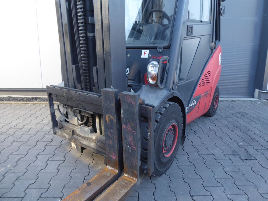 Linde H35D-02 Dieselstapler www.sks-stapler.at