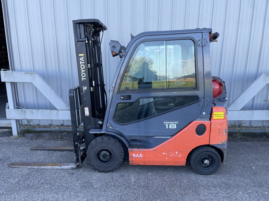 Toyota 02-8FGF18 Treibgasstapler www.sks-stapler.at